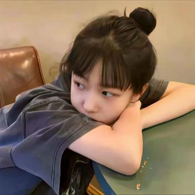 被裁后，意外成了总裁夫人